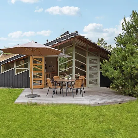 Two-bedroom In Prázdninový dům